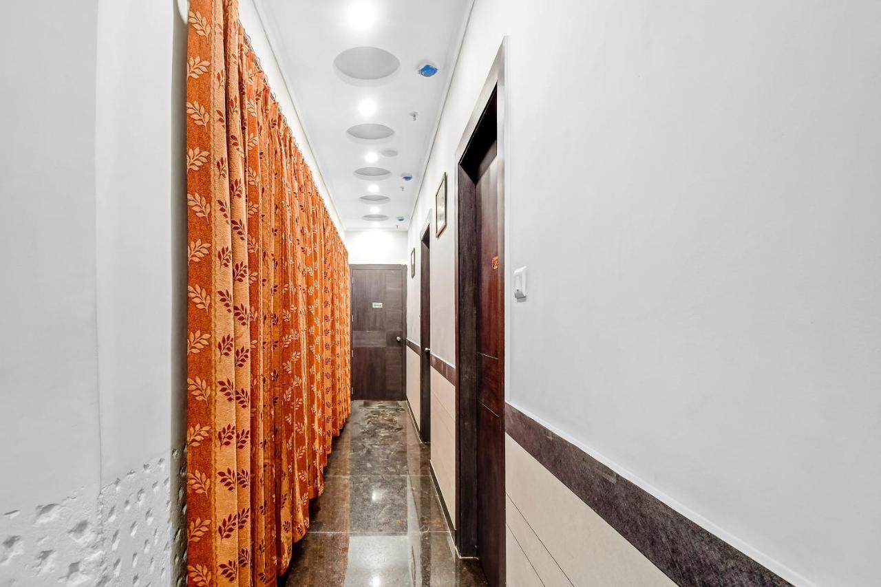 Hotel Margaret, Колката Екстер'єр фото