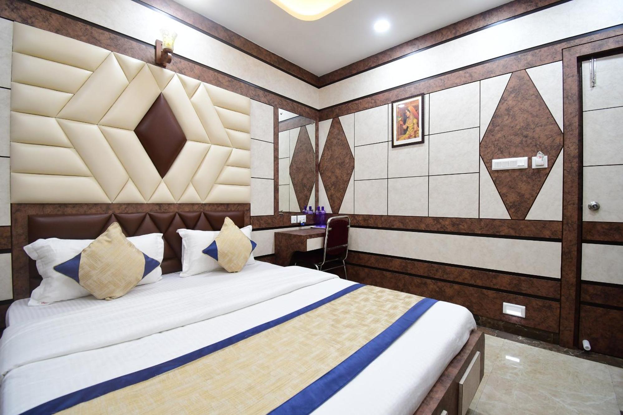 Hotel Margaret, Колката Екстер'єр фото