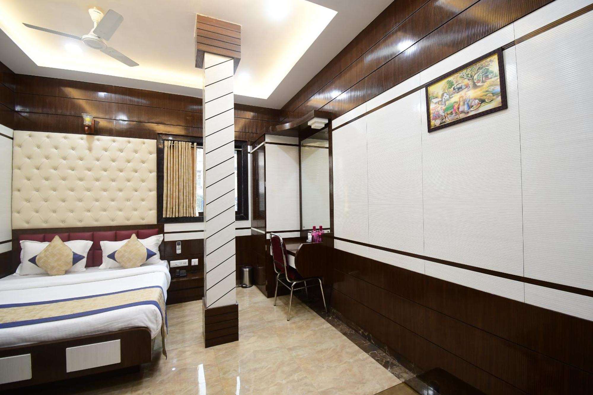 Hotel Margaret, Колката Екстер'єр фото